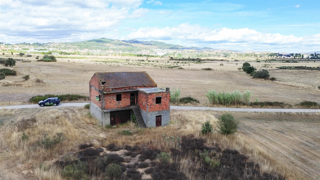 Terreno para Venda em Alcaria Foto 24