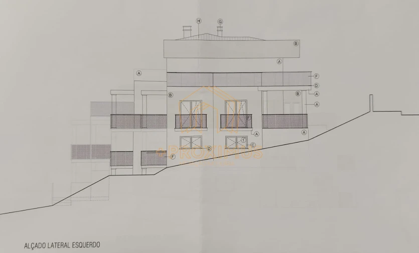 Moradia T4 para Venda em Buarcos Planta 5