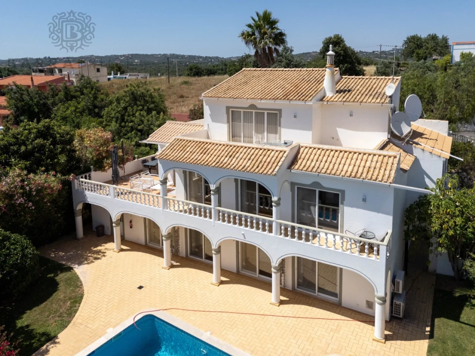 Moradia T5 para Venda em Boliqueime Foto 40