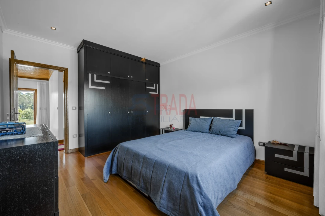 Moradia T3 para Venda em Associação de Freguesias do Vale do Neiva Foto 16