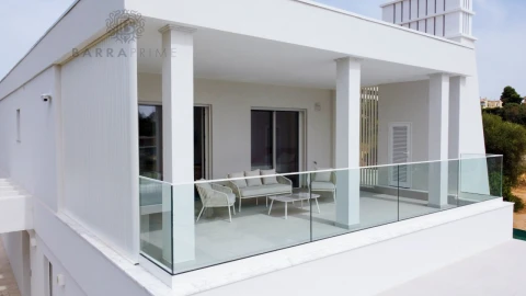 Moradia T5 para Venda em Alvor