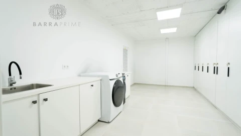 Moradia T5 para Venda em Alvor