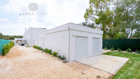 Moradia T5 para Venda em Alvor