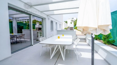 Moradia T5 para Venda em Alvor