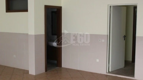 Moradia T4 para Venda em Gulpilhares e Valadares