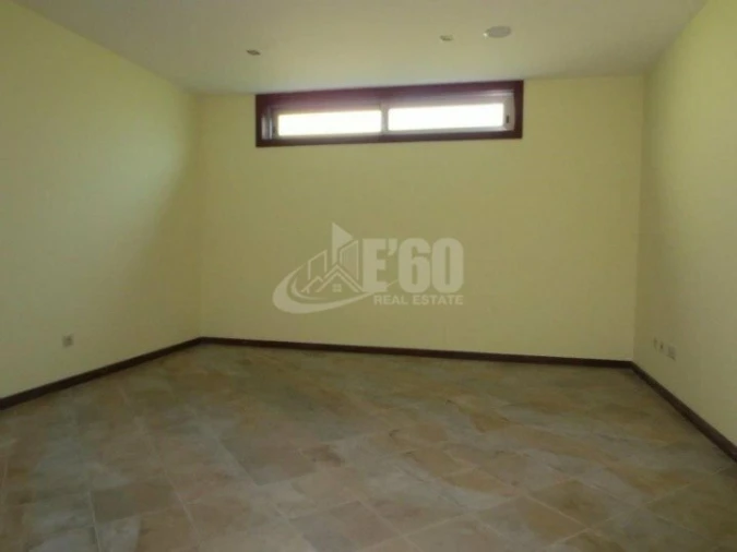 Moradia T4 para Venda em Gulpilhares e Valadares Foto 11