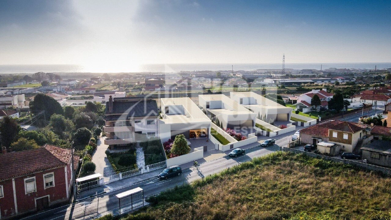 Moradia T4 para Venda em Silvalde Foto 2