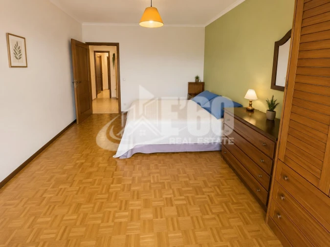 Apartamento T2 para Venda em São Felix da Marinha Foto 8