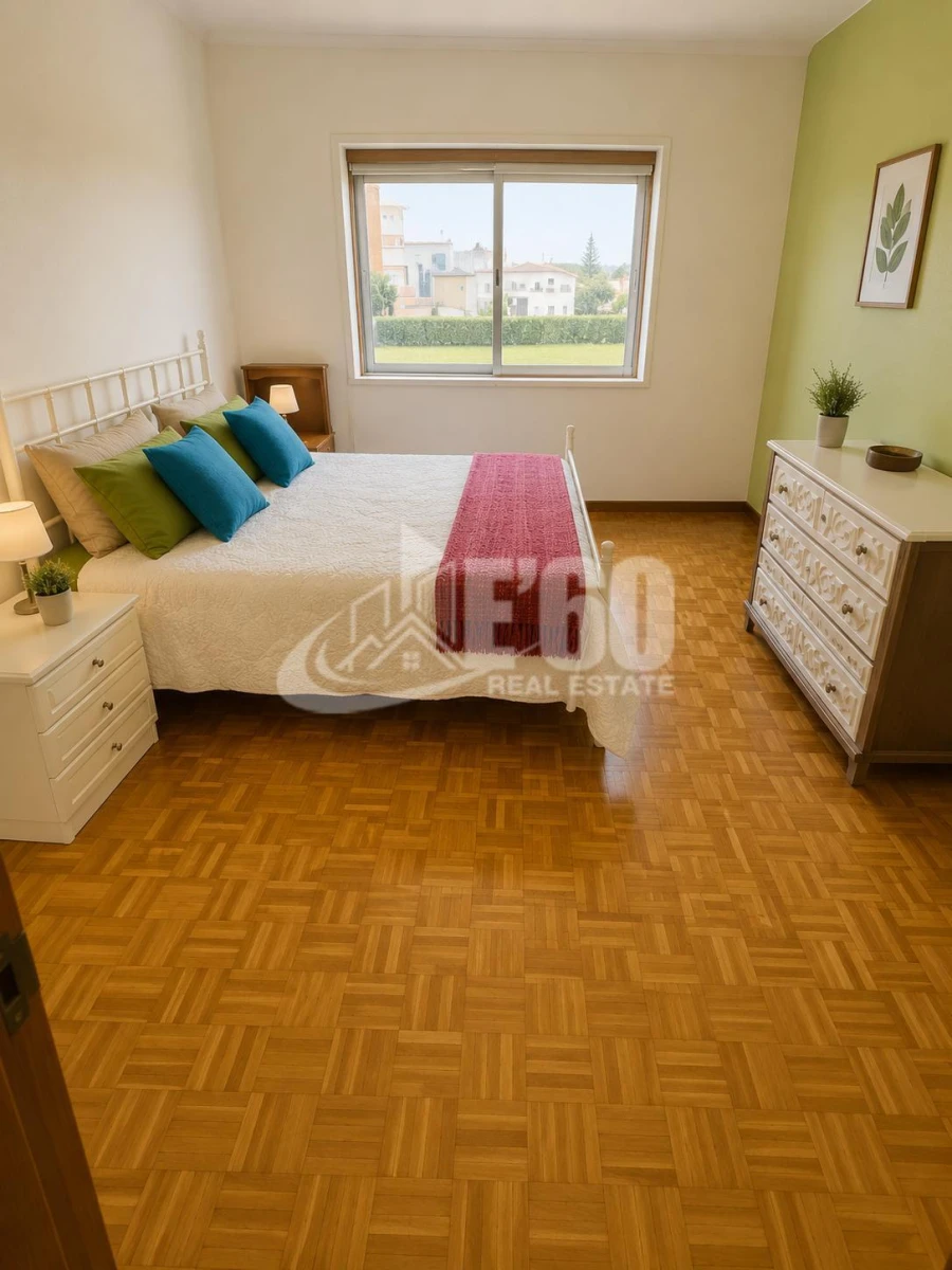 Apartamento T2 para Venda em São Felix da Marinha Foto 11