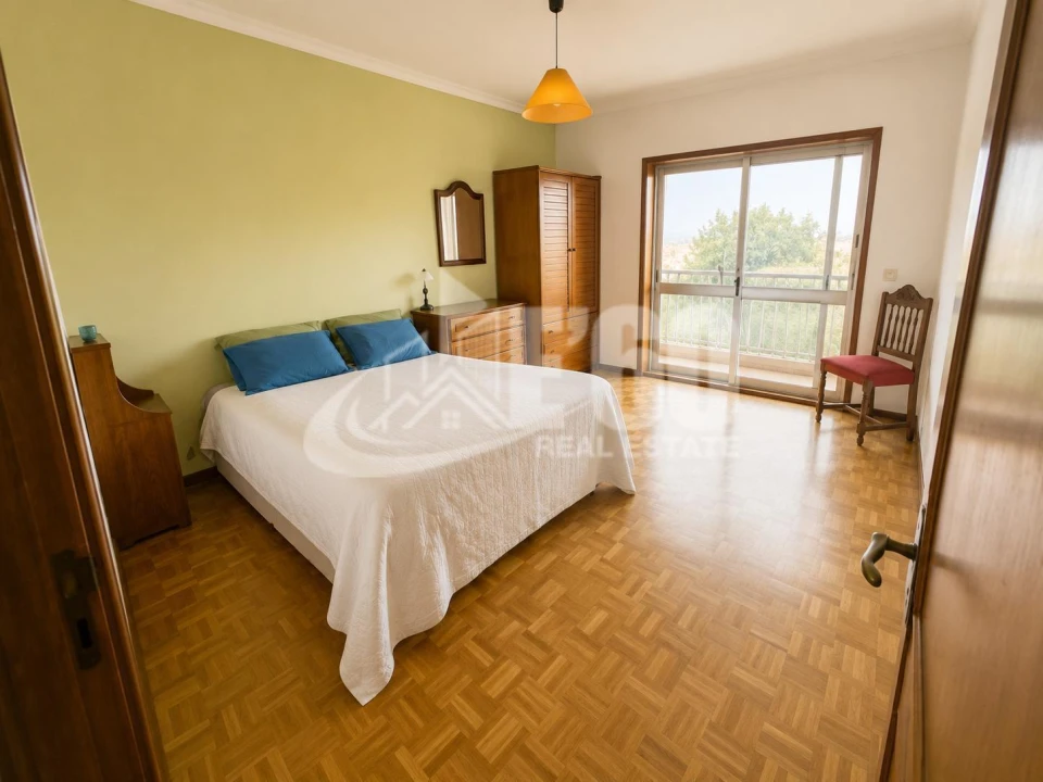 Apartamento T2 para Venda em São Felix da Marinha Foto 9
