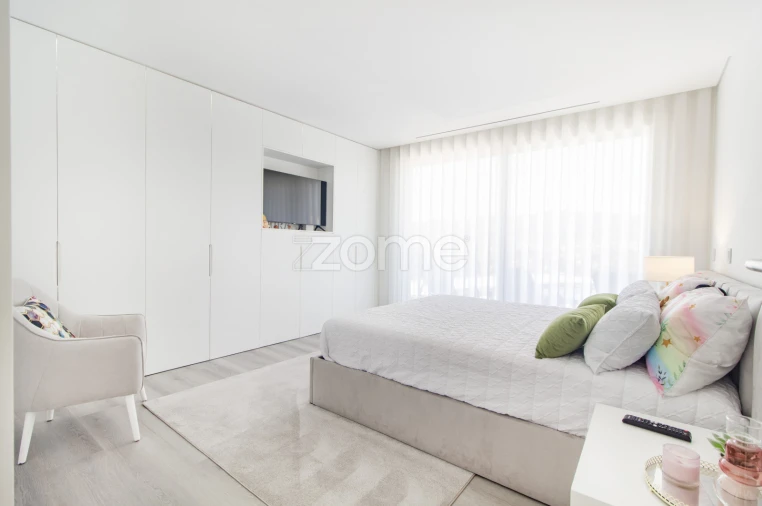 Moradia T3 para Venda em Oliveira, São Paio e São Sebastião Foto 29