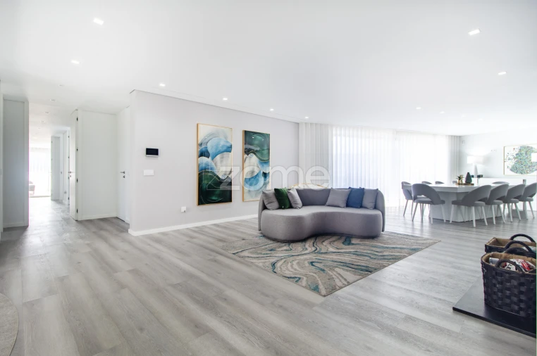 Moradia T3 para Venda em Oliveira, São Paio e São Sebastião Foto 18