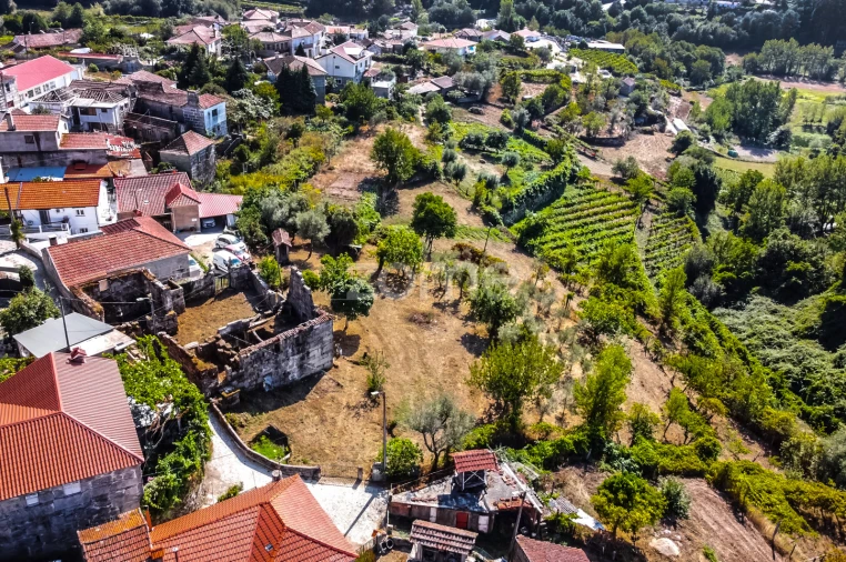 Moradia T3 para Venda em Moimenta Foto 10