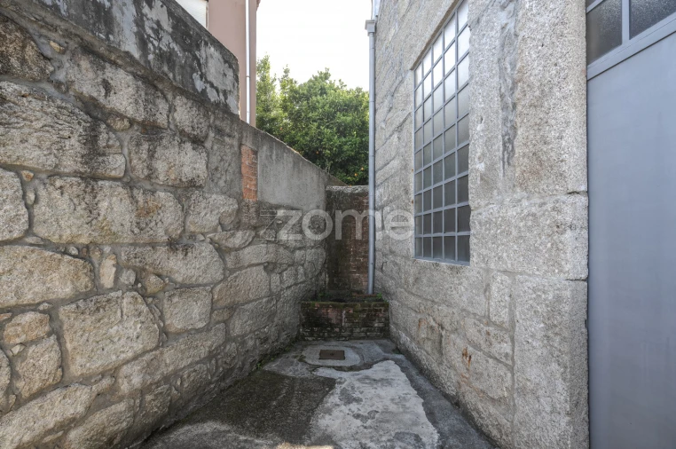 Terreno Comércio / Armazém para Arrendamento em Campanhã Foto 17