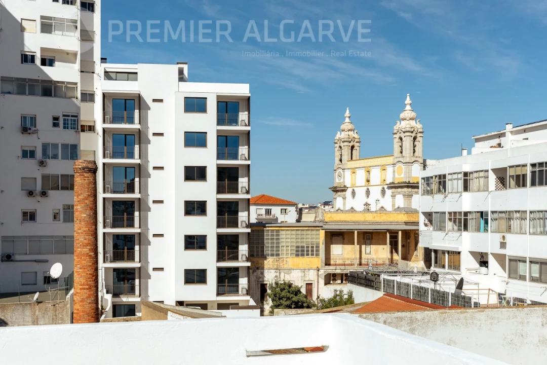 Apartamento T2 para Venda em Faro (Sé e São Pedro) Foto 11