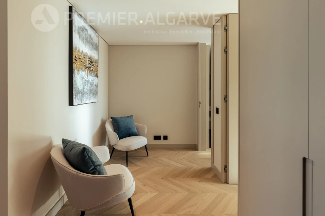 Apartamento T2 para Venda em Faro (Sé e São Pedro) Foto 15