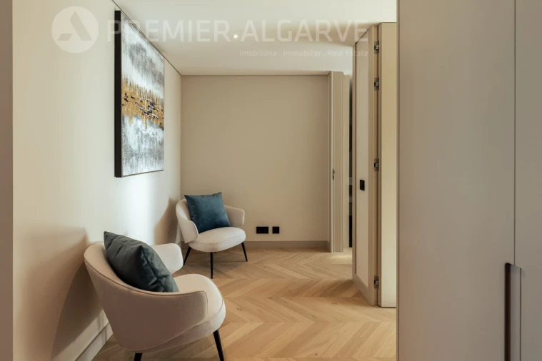 Apartamento T2 para Venda em Faro (Sé e São Pedro) Foto 15