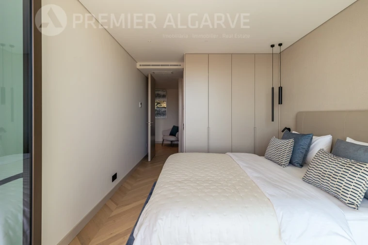 Apartamento T2 para Venda em Faro (Sé e São Pedro) Foto 26