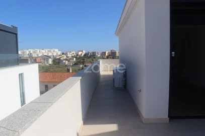 Moradia T5 para Venda em Buarcos