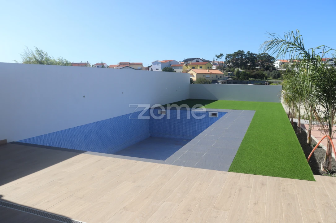 Moradia T5 para Venda em Buarcos Foto 33