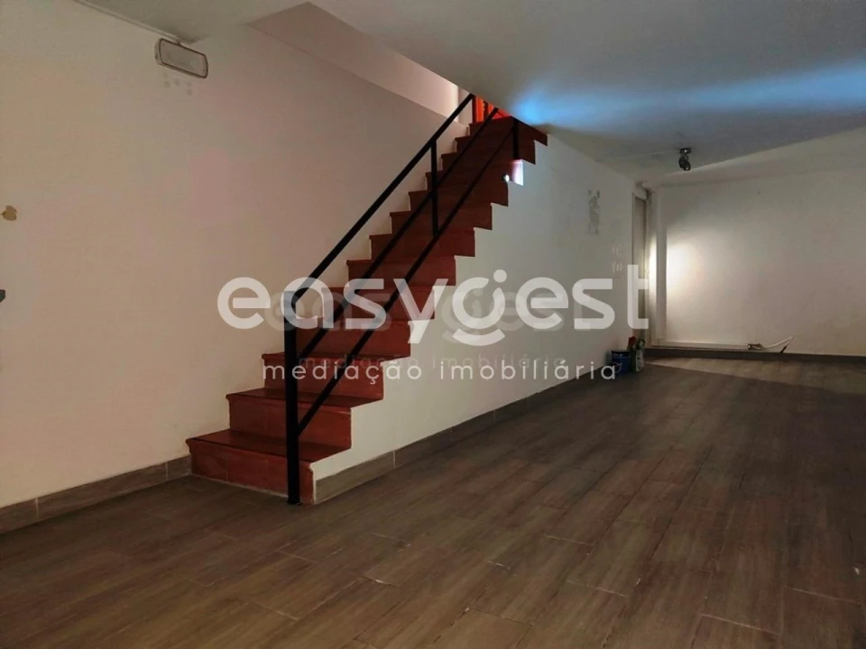 Loja para Venda em Beja (Santiago Maior e São João Baptista) Foto 3