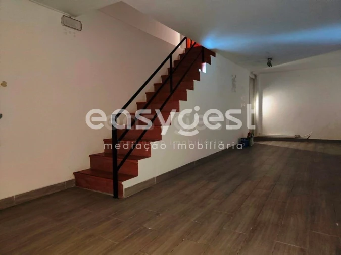 Loja para Venda em Beja (Santiago Maior e São João Baptista) Foto 3