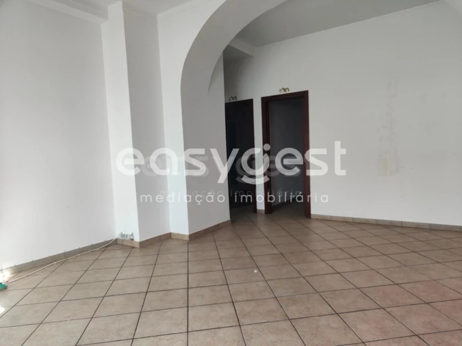 Loja para Venda em Beja (Santiago Maior e São João Baptista) Foto 5