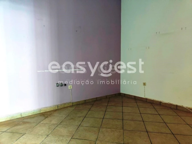 Loja para Venda em Beja (Santiago Maior e São João Baptista) Foto 8