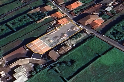 Terreno Comércio / Armazém para Venda em Rabo de Peixe
