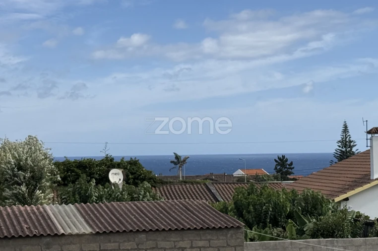 Terreno Comércio / Armazém para Venda em Rabo de Peixe Foto 23