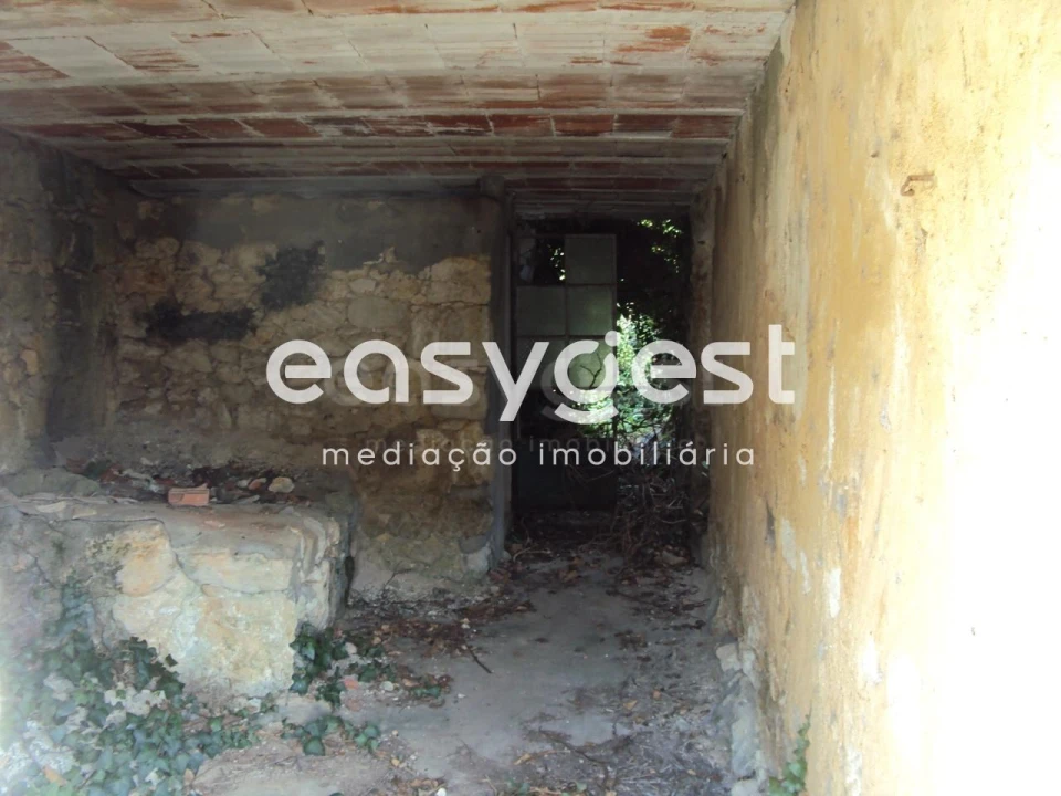 Moradia T5 para Venda em Azoia de Cima e Tremês Foto 9