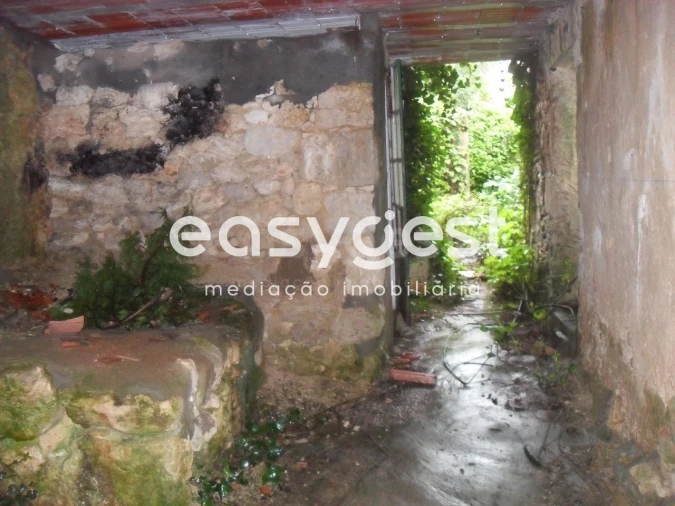 Moradia T5 para Venda em Azoia de Cima e Tremês Foto 13