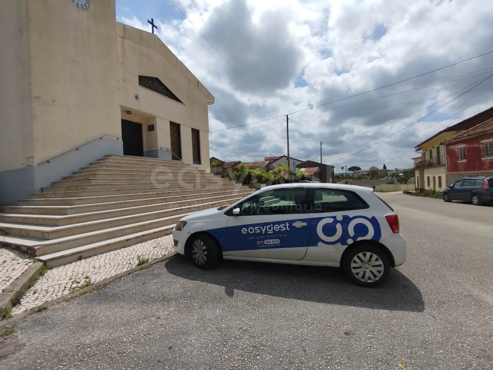 Moradia T1 para Venda em Anobra Foto 10