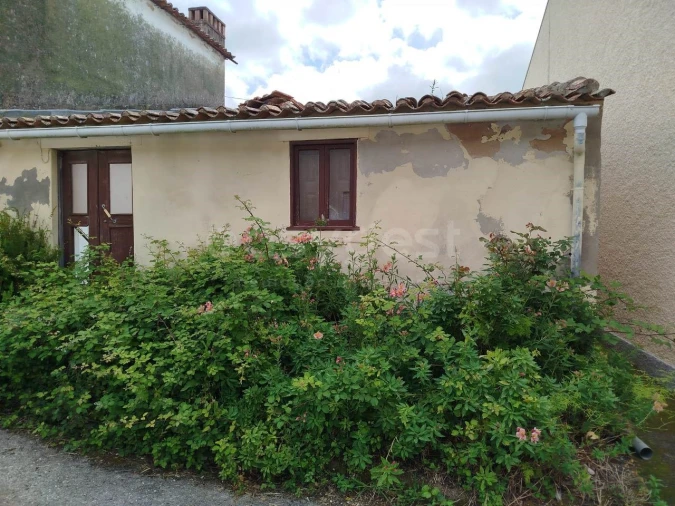 Moradia T1 para Venda em Anobra Foto 4