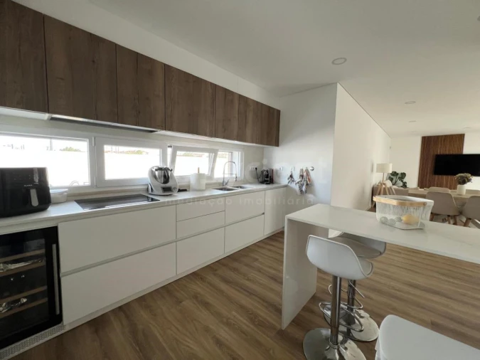 Moradia T4 para Venda em Pinhal Novo Foto 17