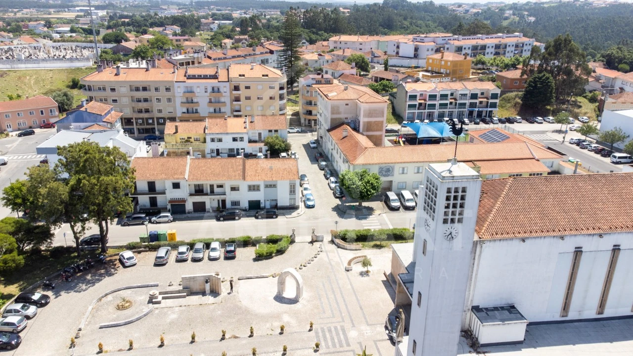 Moradia T5 para Venda em Benedita Foto 30