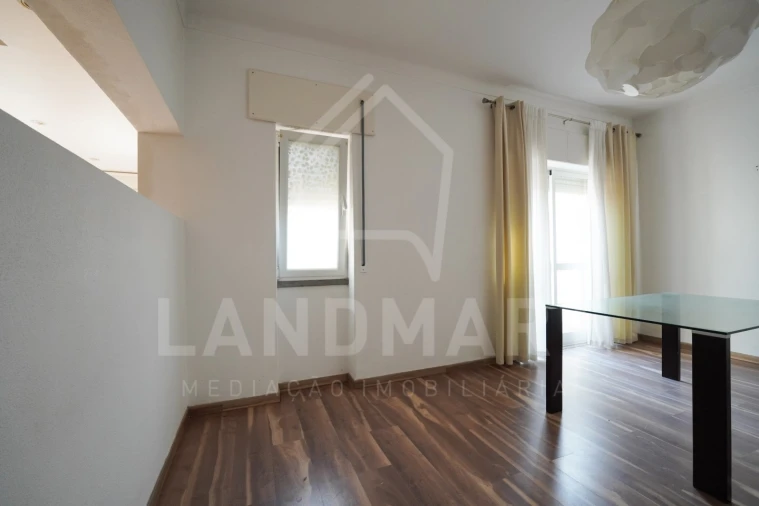 Moradia T5 para Venda em Benedita Foto 13