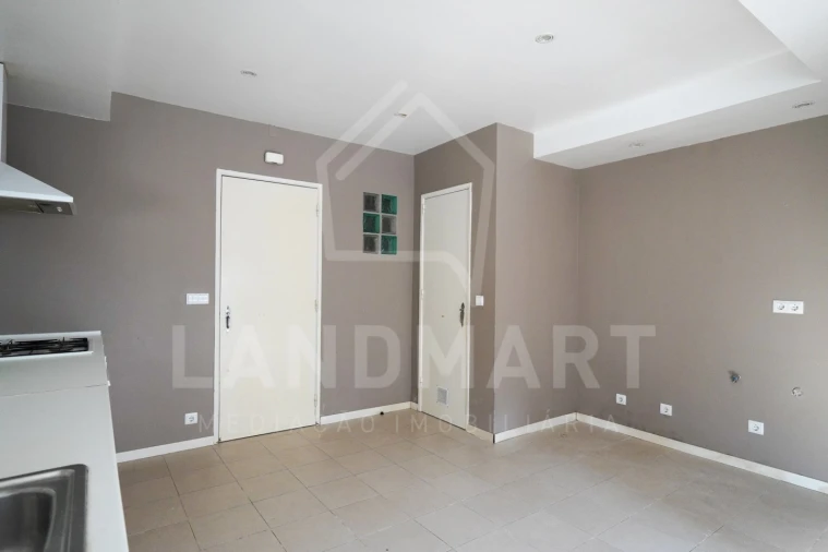 Moradia T5 para Venda em Benedita Foto 15