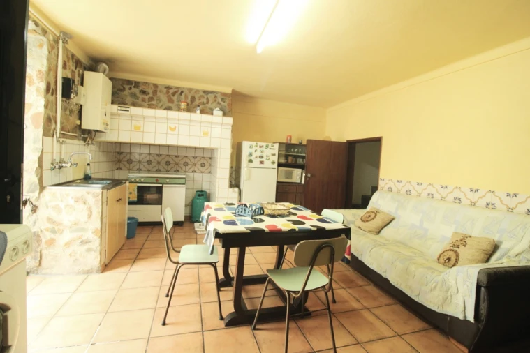 Moradia T1 para Venda em Alter do Chão Foto 3