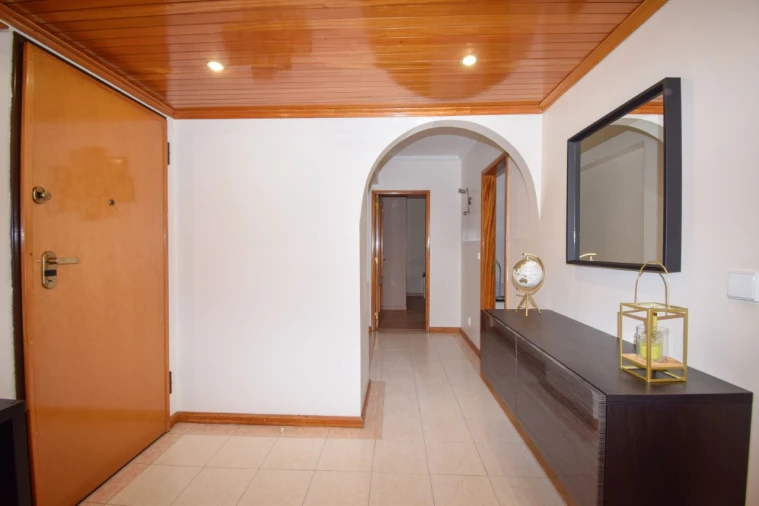 Apartamento T2 para Venda em Cacém e São Marcos Foto 4