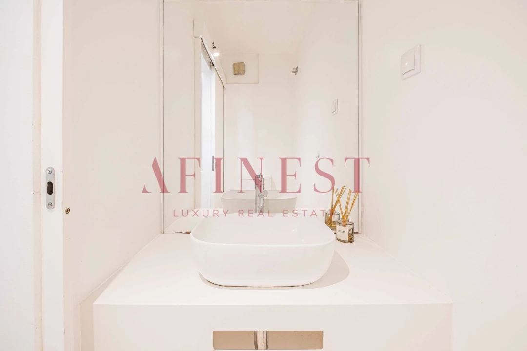 Apartamento T2 para Arrendamento em Alvalade Foto 25