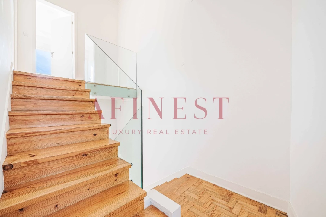 Apartamento T2 para Arrendamento em Alvalade Foto 27