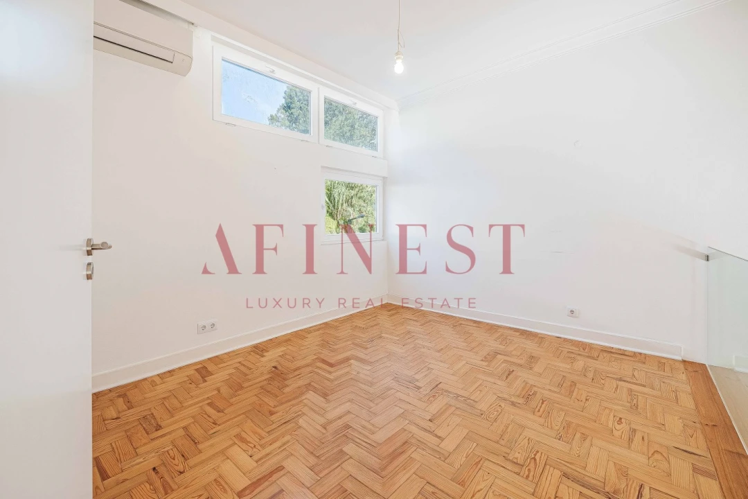 Apartamento T2 para Arrendamento em Alvalade Foto 30