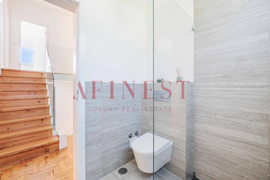 Apartamento T2 para Arrendamento em Alvalade Foto 34