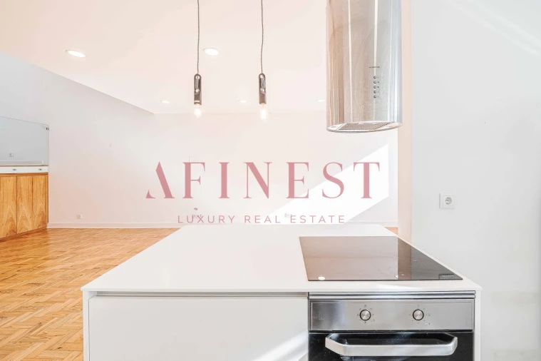 Apartamento T2 para Arrendamento em Alvalade Foto 11