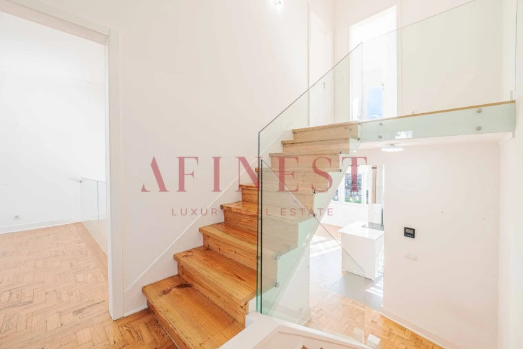 Apartamento T2 para Arrendamento em Alvalade Foto 26