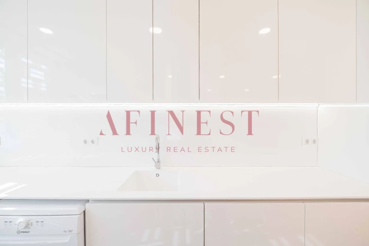 Apartamento T2 para Arrendamento em Alvalade Foto 8