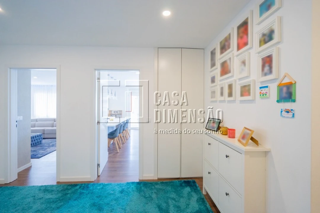 Apartamento T2 para Venda em Carnaxide e Queijas Foto 7