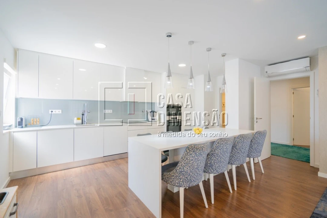 Apartamento T2 para Venda em Carnaxide e Queijas Foto 21