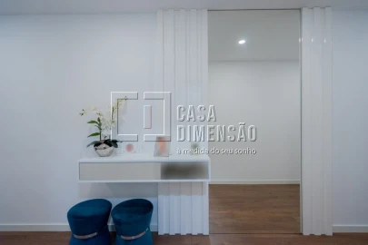Apartamento T2 para Venda em Carnaxide e Queijas